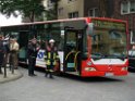 VU PKW KVB Bus Koeln Vingst Burgstr Oranienstr P33